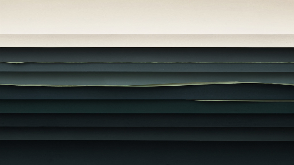 Stable strata in bone and deep teal, layered and set in place, a pattern passed down rather than chosen.